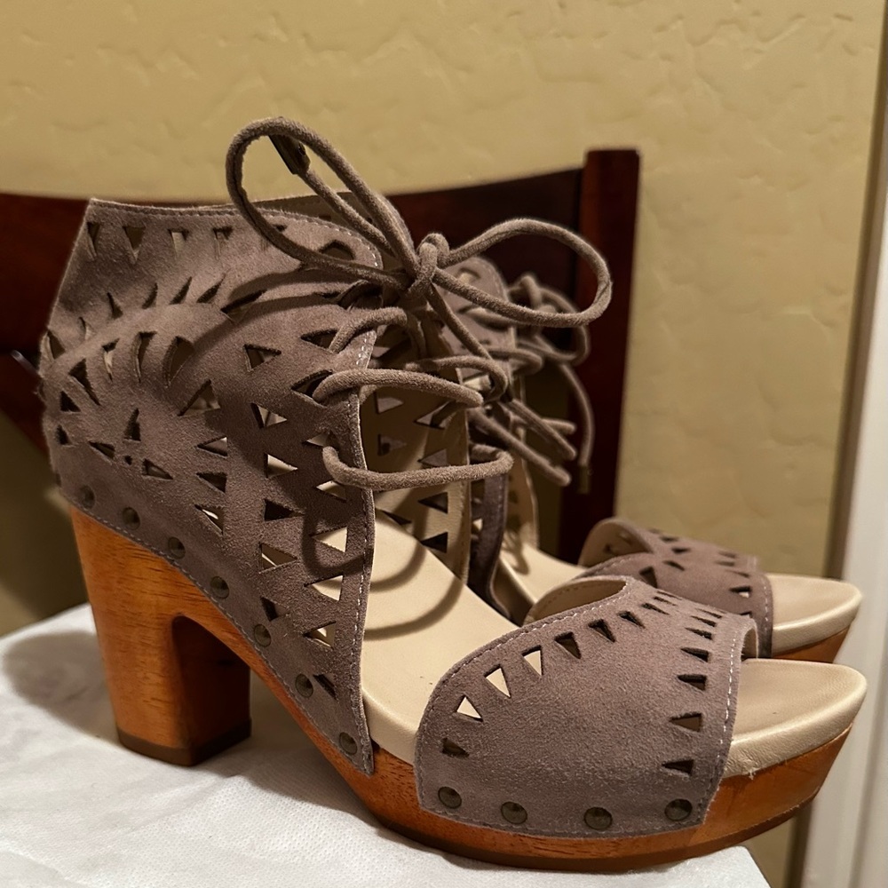 Jambu Taupe Lace-Up Platform Heeled Sandals